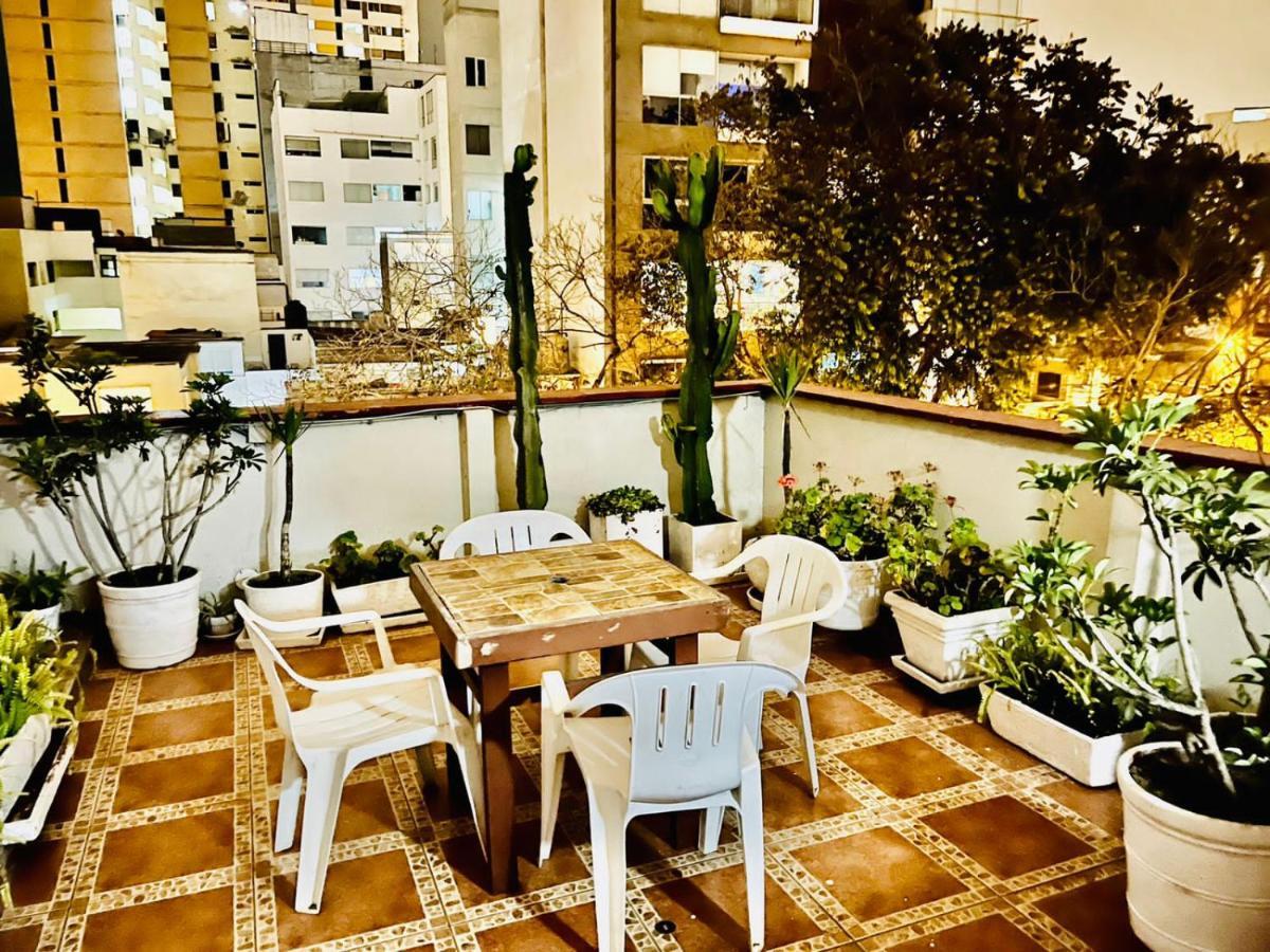 Imperial Inn Lima Bagian luar foto