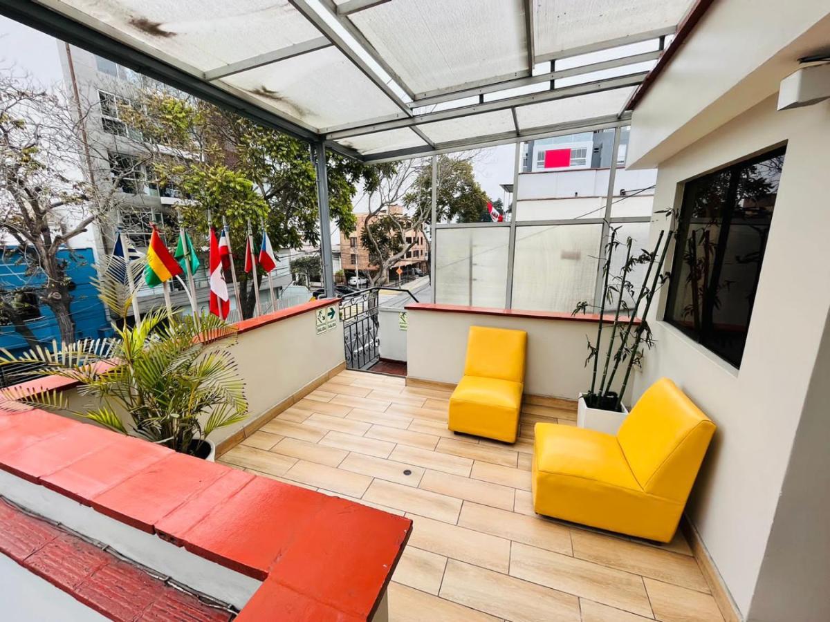 Imperial Inn Lima Bagian luar foto