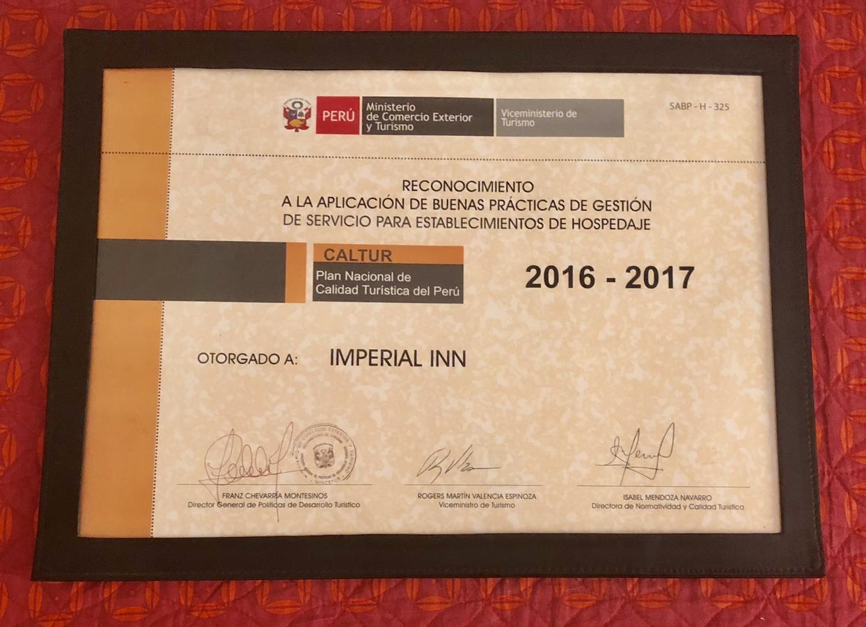 Imperial Inn Lima Bagian luar foto